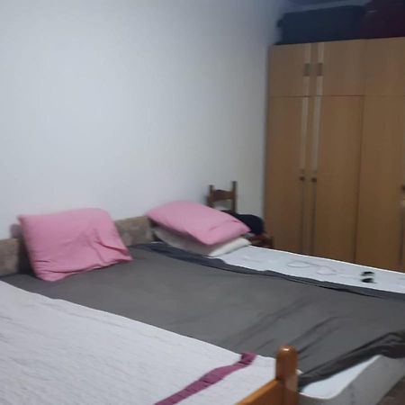 Апартаменты Makedonyada Kiralik Ev Ve Arac Hizmeti Ile Birlikte Скопье Экстерьер фото